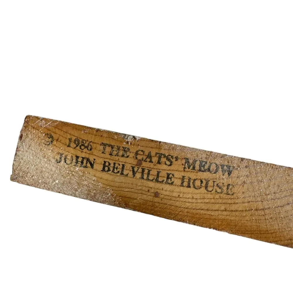 Vintage The Cat’s Meow Village John Belville House Wooden Figurine Shelf‎ Sitter